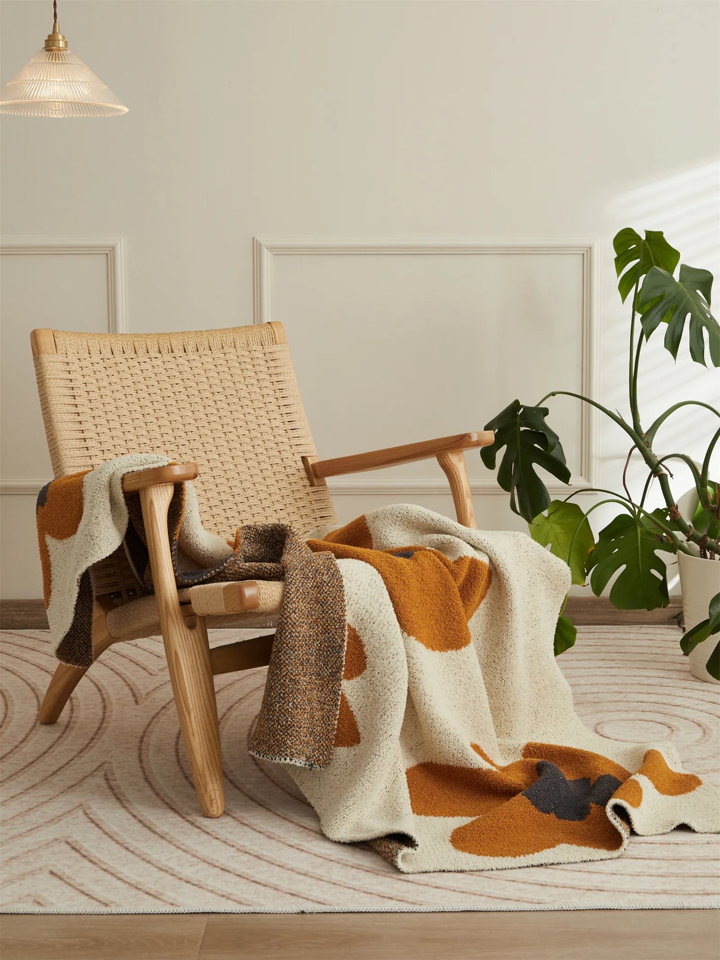 Nordic Flower Pattern Knitted Blanket