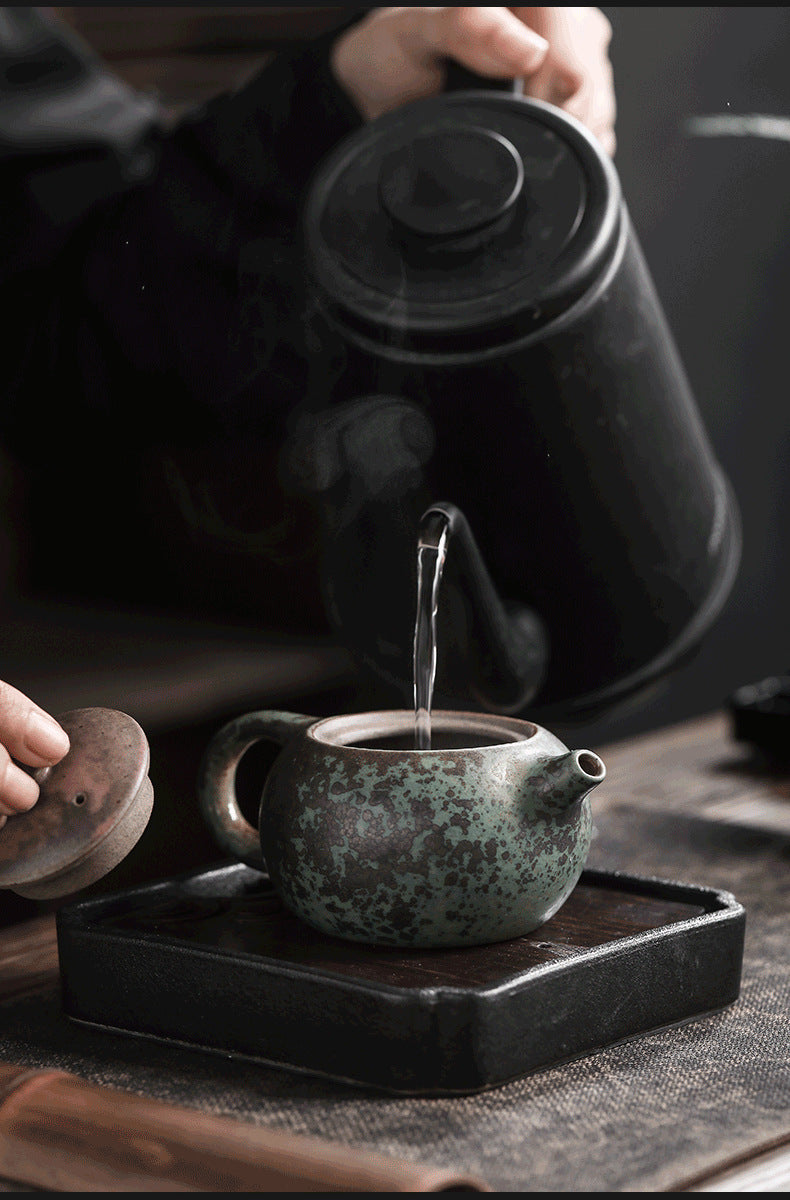 Artisan-Crafted Teapot: Red-Crowned Crane Design