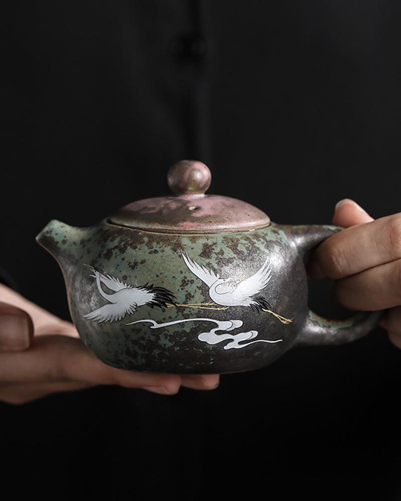 Artisan-Crafted Teapot: Red-Crowned Crane Design